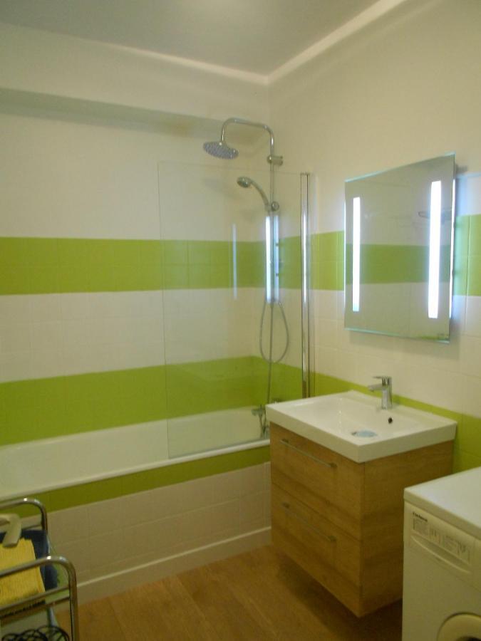 Appartement 3 Pieces Au Coeur D'Hendaye Plage Exteriör bild